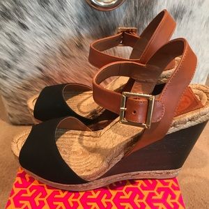 Tory Burch wedges, two toned colors.